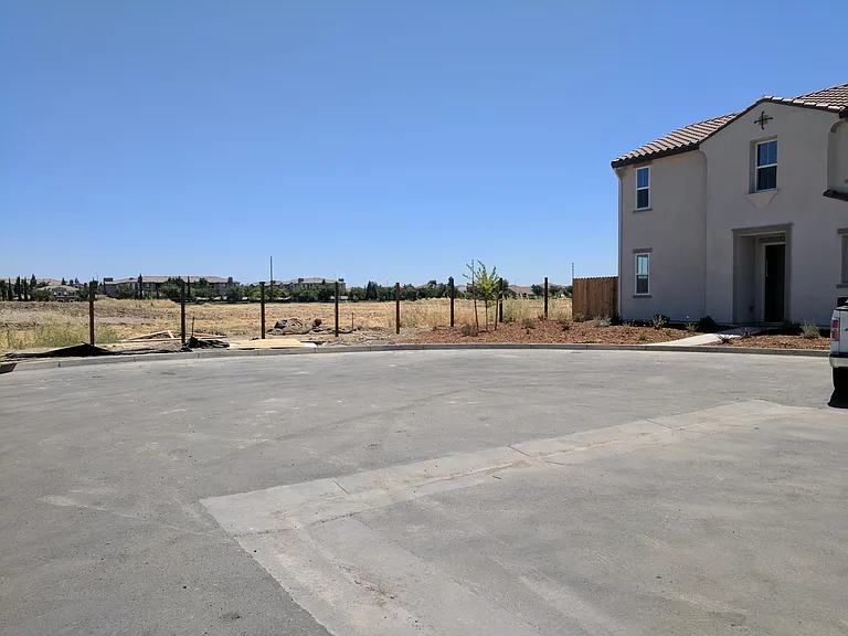 58 Palma Harbour Pl — Photo 3