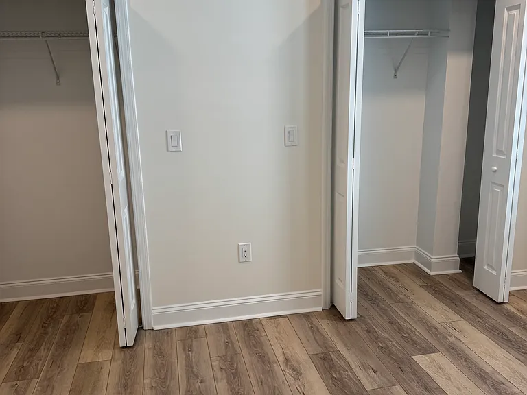 672 Cassanova St SE #A — Photo 7