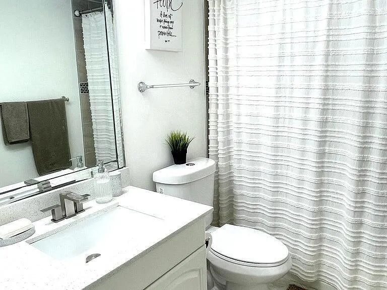 1714 Consulate Pl #101 — Photo 14