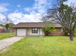 1413 S Frankfort Ave, Russellville, AR 72801