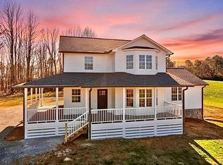 130 Wingate Dr, Ellijay, GA 30540