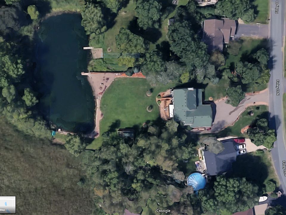 1st image of 21970 Finley Ct N
