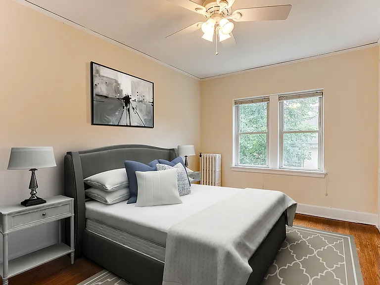 2885 James Ave S — Photo 12
