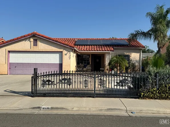 419 Catalina Pl, Delano, CA 93215