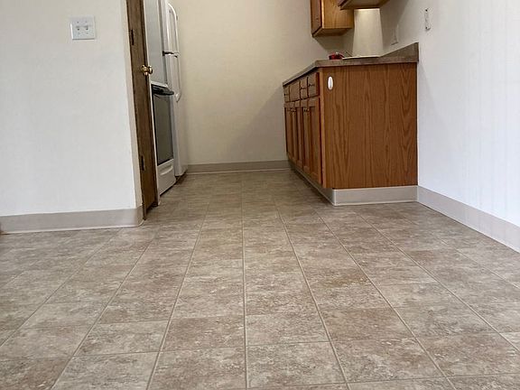 3rd image of 80 N Berger Pkwy #1
