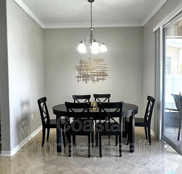 8848 Cameron Crest Dr — Photo 9