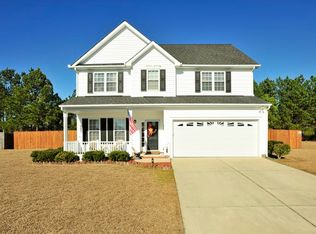203 Chastain Dr, Jacksonville, NC 28546