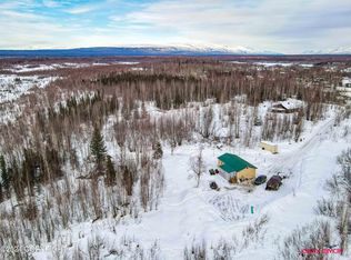 1178 N Beaver Lake Rd, Wasilla, AK 99623