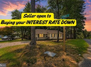 673 Grenada Ln, Lusby, MD 20657