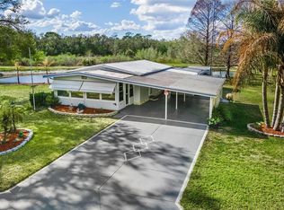 304 Ivanhoe Cir, Lady Lake, FL 32159