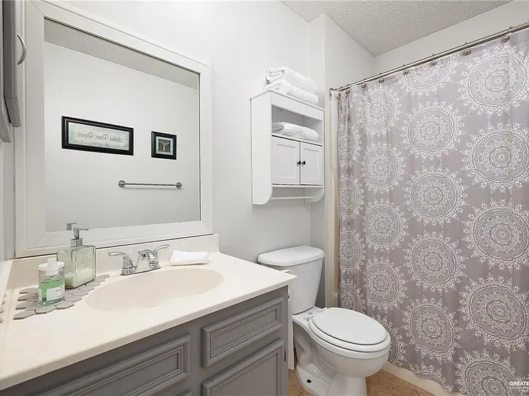 2900 Kilgore Ave — Photo 9