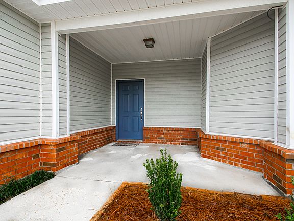 3rd image of 13006 Vermillion Dr