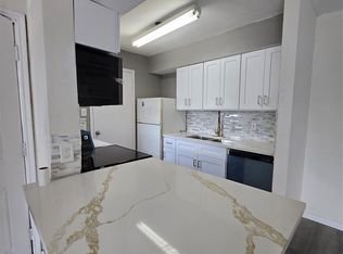 9550 Deering Dr APT 310, Houston, TX 77036