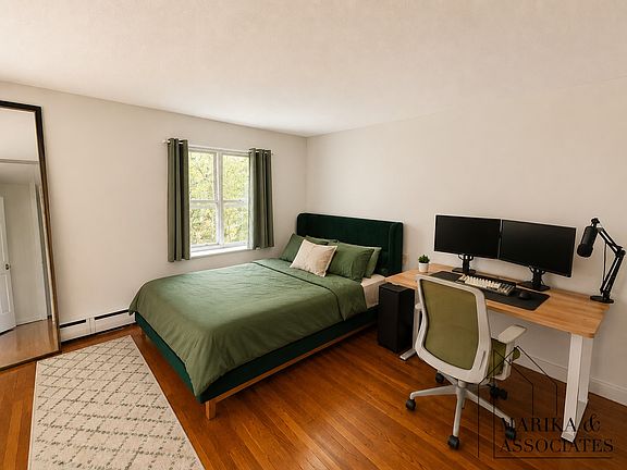 5th image of 57 Colborne Rd APT 3