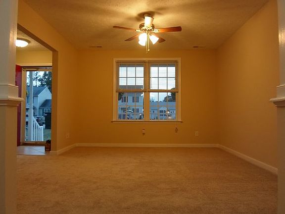 5th image of 3221 Ainsworth Ln