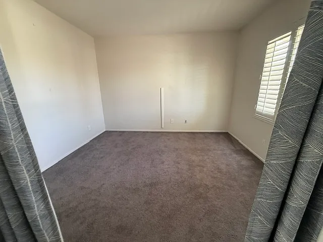 15645 Calabria Ct — Photo 26