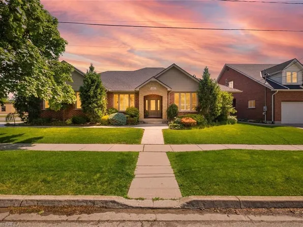 74 Franklin St, Brantford, ON N3R 1T4