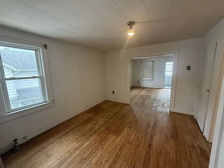 790 W Main St — Photo 17