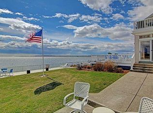 45 Sea View Ave, Riverside, RI 02915