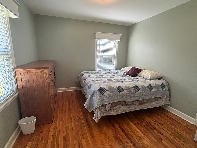 1315 W High St — Photo 6
