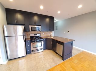 30-27 30th St #4C, Astoria, NY 11102