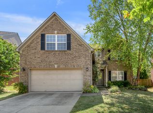 2108 Sovereign Ln, Lexington, KY 40513