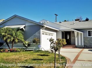7050 Teesdale Ave, North Hollywood, CA 91605