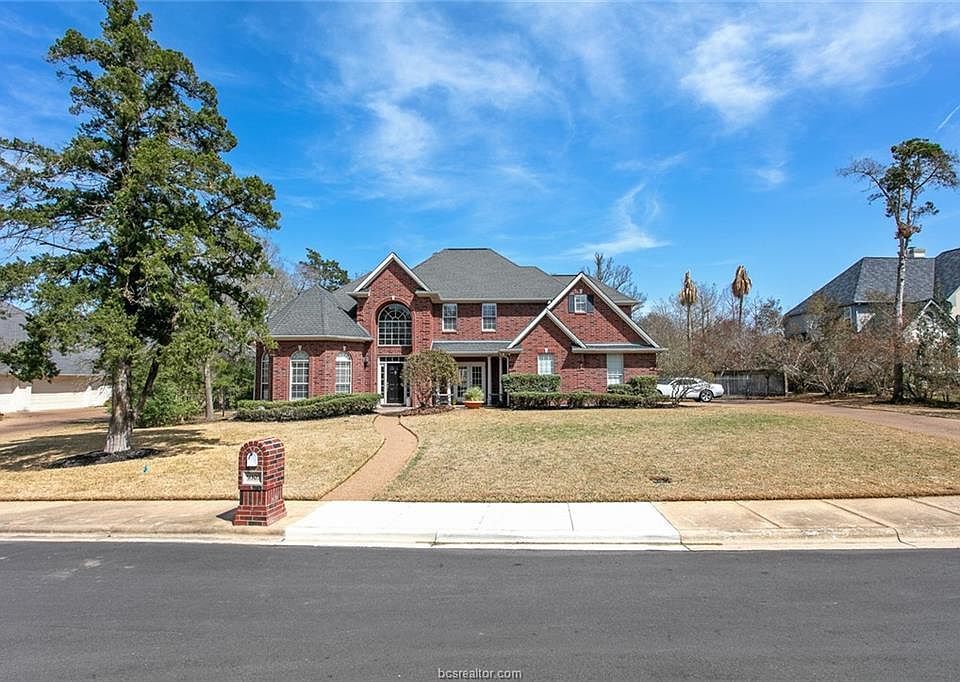 1st image of 9303 Lake Forest Ct S