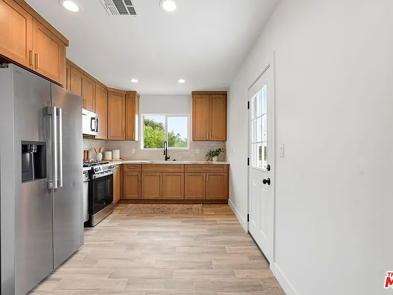 5452 Harcross Dr — Photo 20
