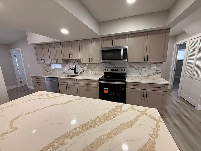 33 Misty Pine Rd — Photo 2