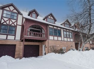 205 Briarwood, Indiana, PA 15701