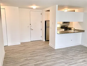 Rented by R New York