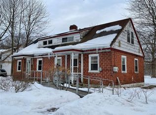 302 River Rd, Rome, NY 13440