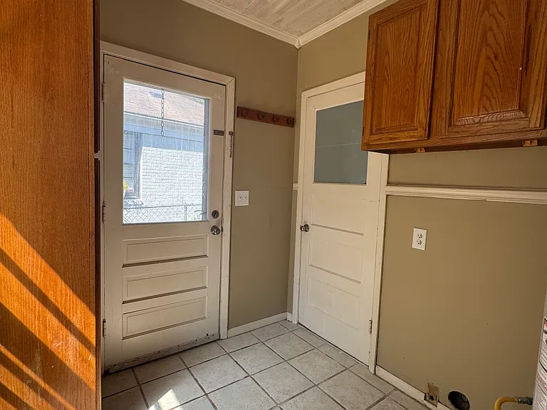 626 S Barlow St — Photo 10