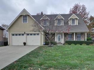 3925 NE 63rd Ter, Gladstone, MO 64119
