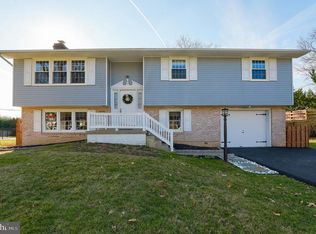 418 Haverhill Rd, Lancaster, PA 17601