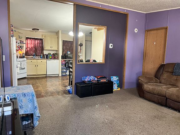 3rd image of 1408 John St