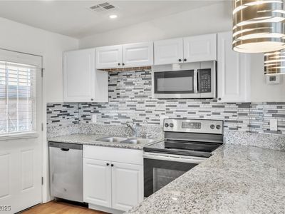 1121 W Monroe Ave, Las Vegas, NV, 89106