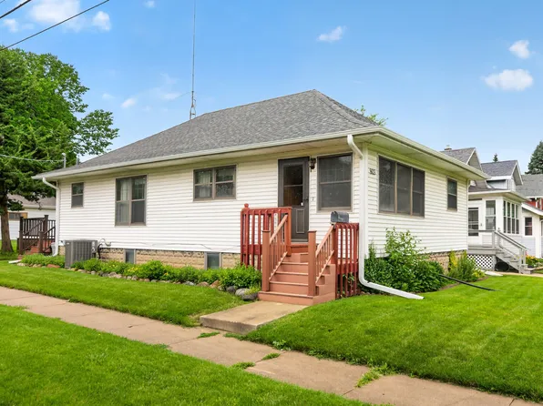 803 N 9th St, Dekalb, IL 60115