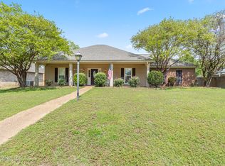115 Arrow Dr, Clinton, MS 39056
