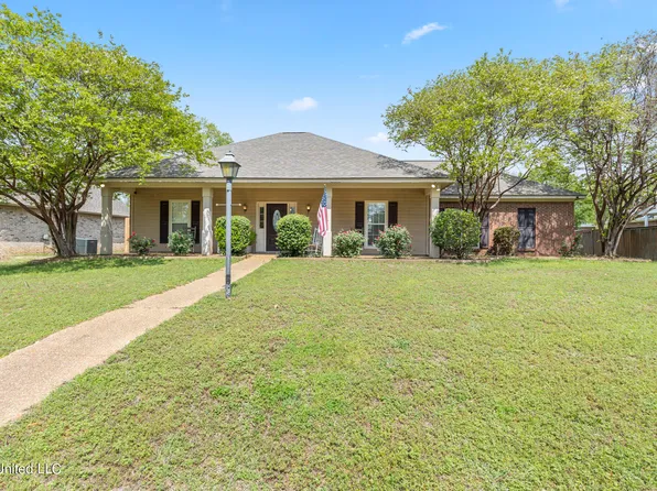 115 Arrow Dr, Clinton, MS 39056