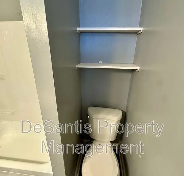 1141 Brabec St — Photo 12