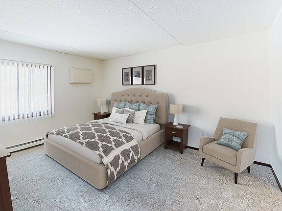 555 - 1,250 square feet of living space