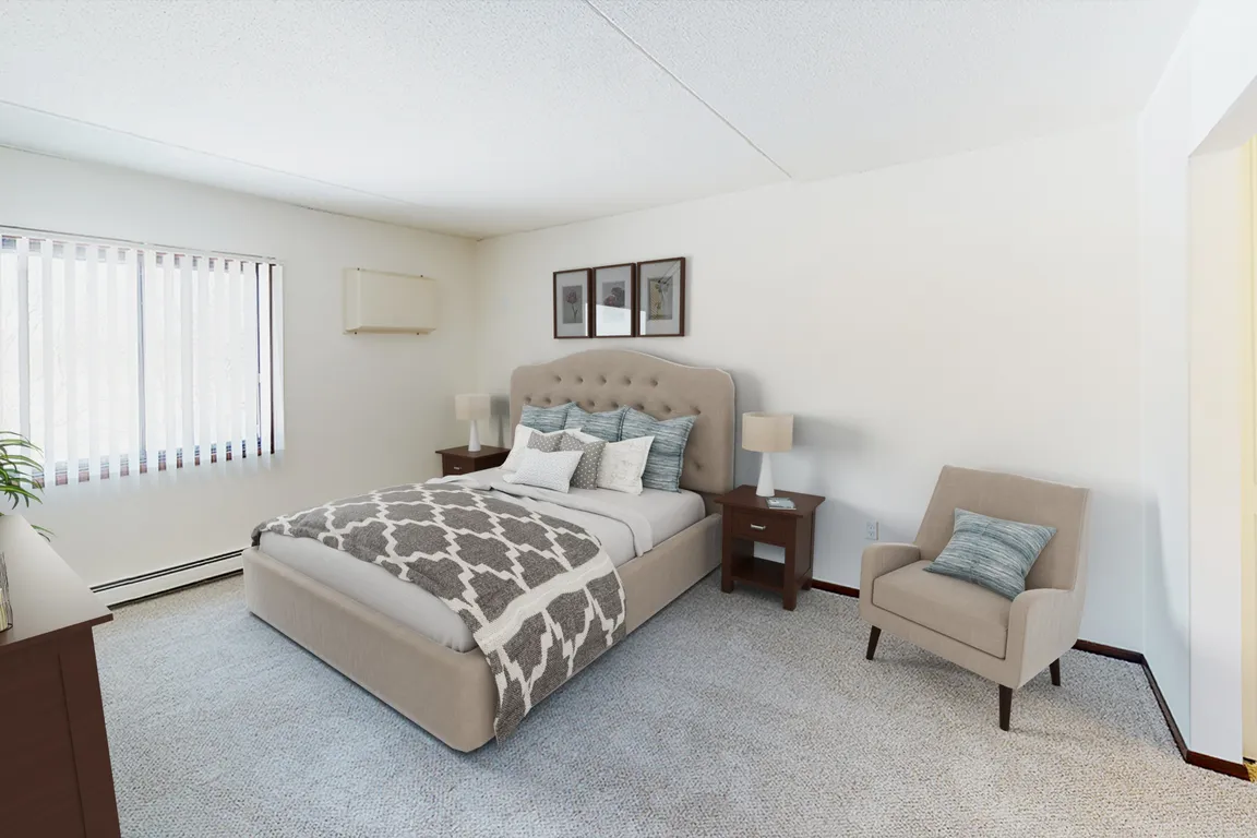 555 - 1,250 square feet of living space