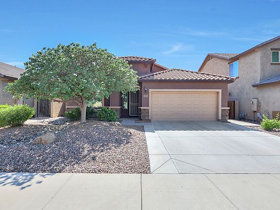3rd image of 10755 W Lariat Ln