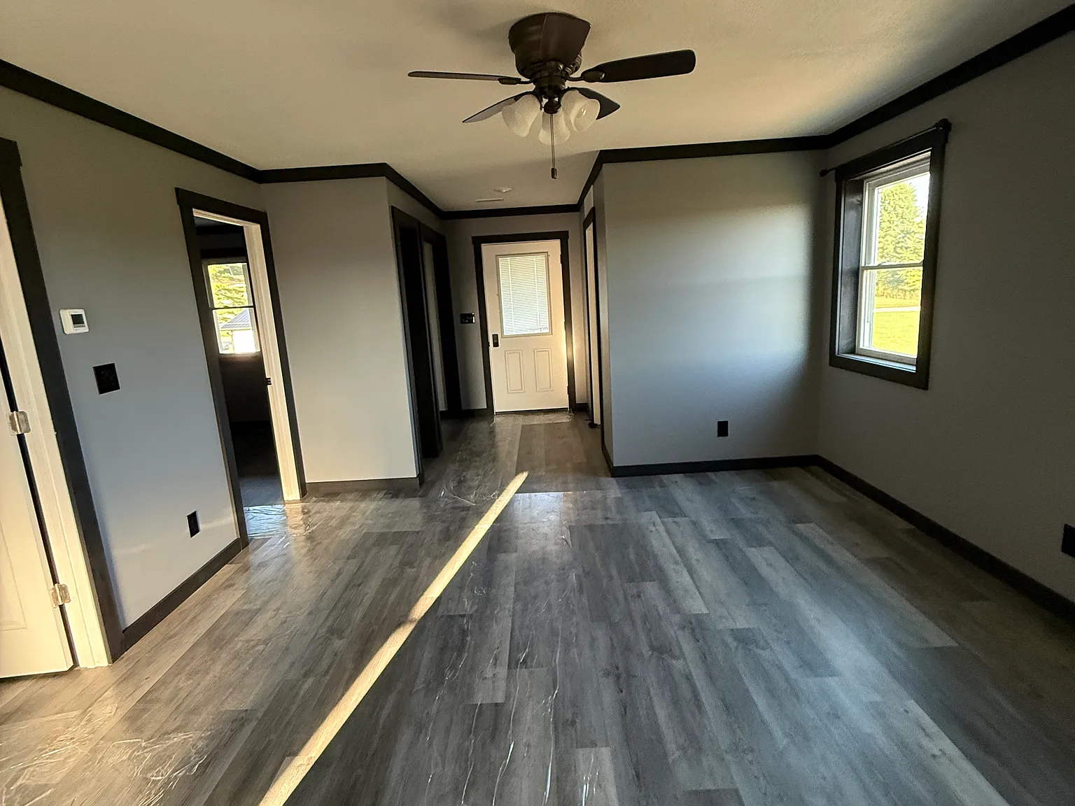 2 bed, 850 sqft, $750 — Photo 3