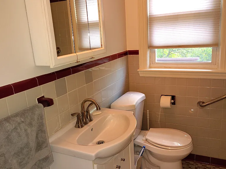 Upstairs Bathroom