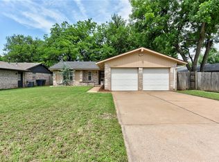 2625 N Brenda Ave, Bethany, OK 73008