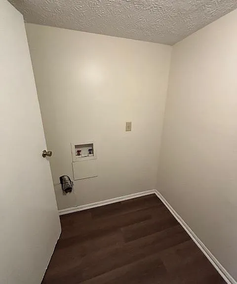 1400 Springleaf Cir SE — Photo 14