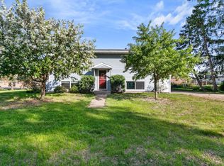 477 Sycamore St, Prescott, WI 54021
